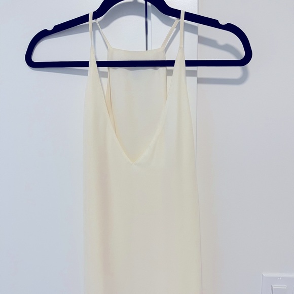 Le Chateau deep neck long cami. Medium - Picture 2 of 3